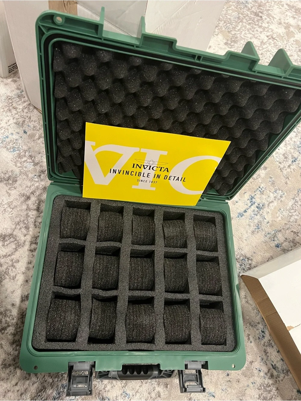 Invicta Reserve Green Case with Gold Logo